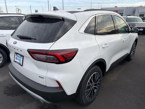 2025 Ford Escape PHEV