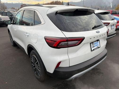 2025 Ford Escape PHEV