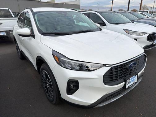 2025 Ford Escape PHEV