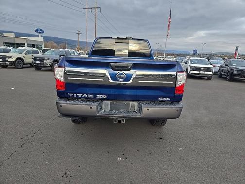 2017 Nissan Titan XD Platinum Reserve