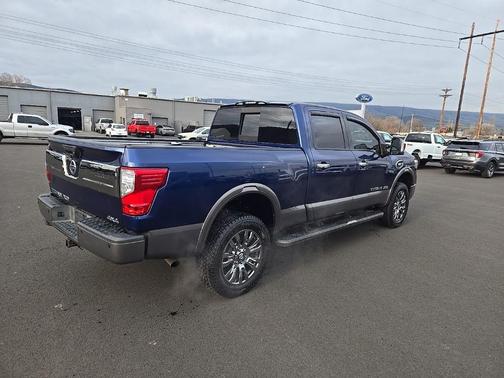 2017 Nissan Titan XD Platinum Reserve