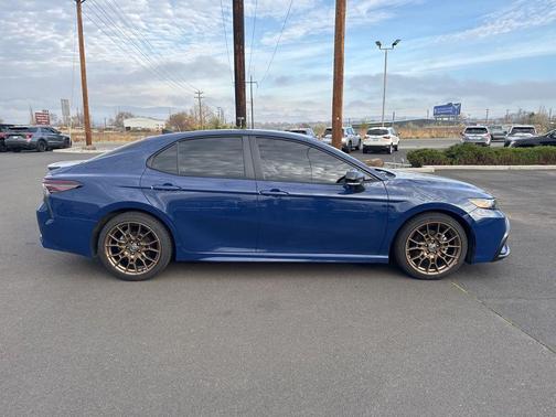 2023 Toyota Camry SE Nightshade