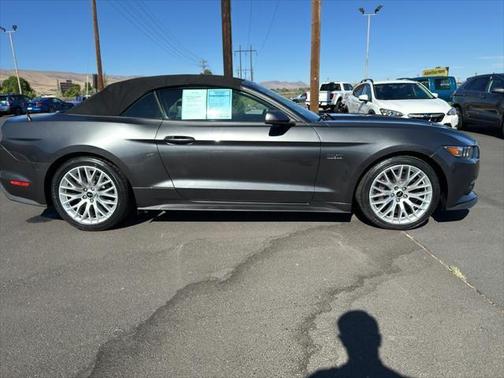 2017 Ford Mustang GT Premium