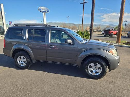 2009 Nissan Pathfinder S