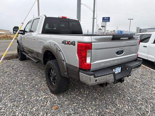 2017 Ford F-350 Lariat Super Duty