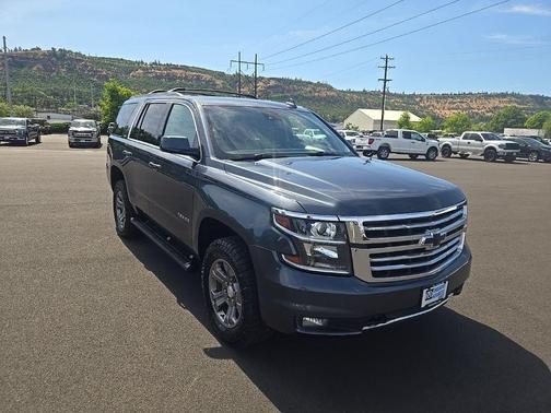 Shadow Gray Metallic 2019 Chevrolet Tahoe LT