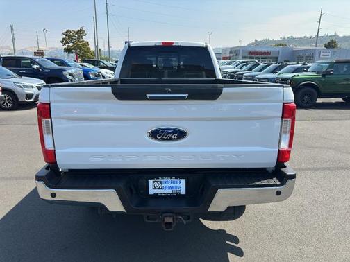 2018 Ford F-350 LARIAT SUPER DUTY