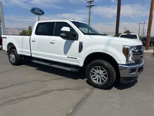 2018 Ford F-350 LARIAT SUPER DUTY