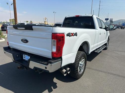 2018 Ford F-350 LARIAT SUPER DUTY