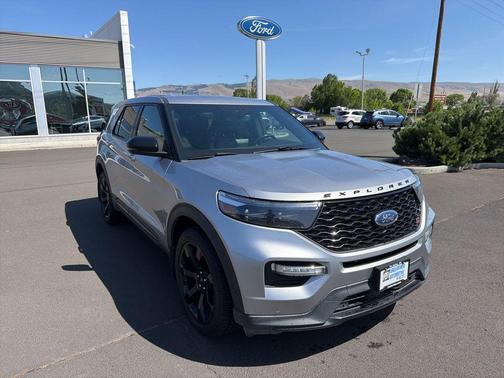 Silver 2021 Ford Explorer ST
