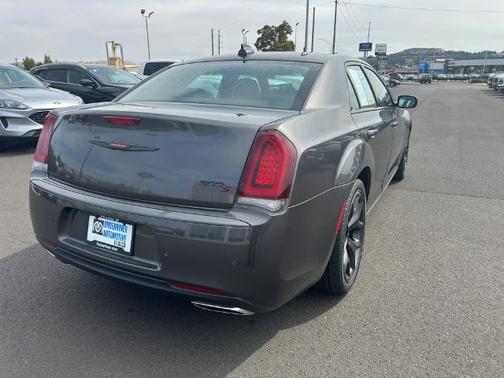 2021 Chrysler 300 S
