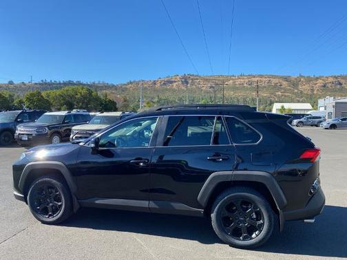 2020 Toyota RAV4 TRD OFF ROAD