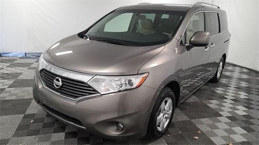 Photo 4 of 54 of 2017 Nissan Quest SV