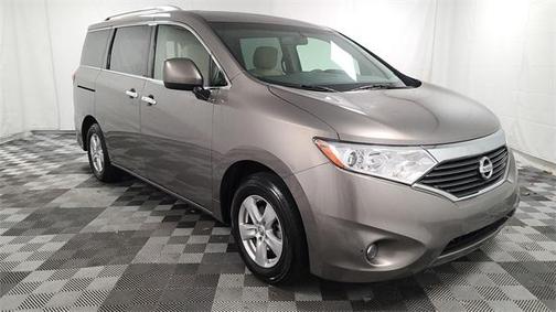 Photo 2 of 54 of 2017 Nissan Quest SV