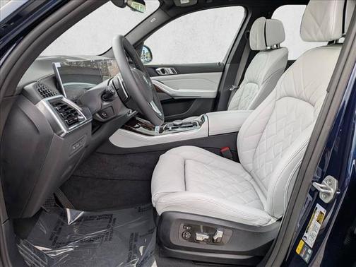 Tanzanite Blue II Metallic 2026 BMW X5 PHEV xDrive50e
