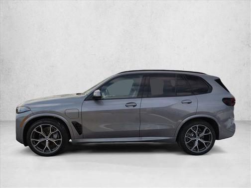 Skyscraper Grey Metallic 2026 BMW X5 PHEV xDrive50e