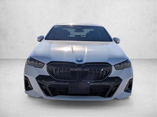 2025 BMW i5 xDrive40