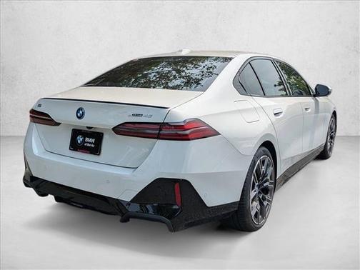 2025 BMW i5 xDrive40