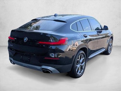 Black Sapphire Metallic 2022 BMW X4 xDrive30i