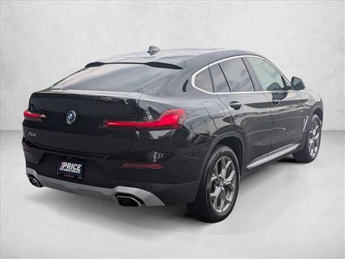 Black Sapphire Metallic 2022 BMW X4 xDrive30i