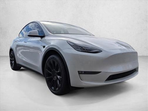 2025 Tesla Model Y Long Range Dual Motor All-Wheel Drive