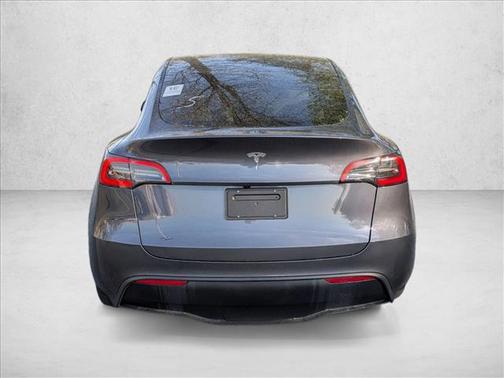 2023 Tesla Model Y RWD