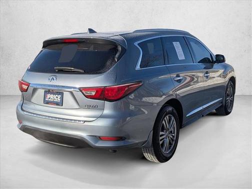 2017 INFINITI QX60 Base