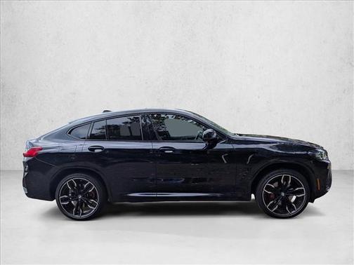 2024 BMW X4 M40i