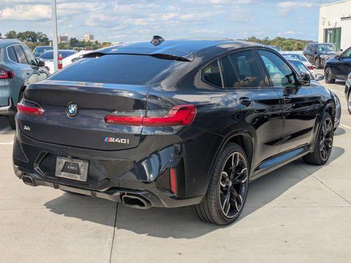 2024 BMW X4 M40i
