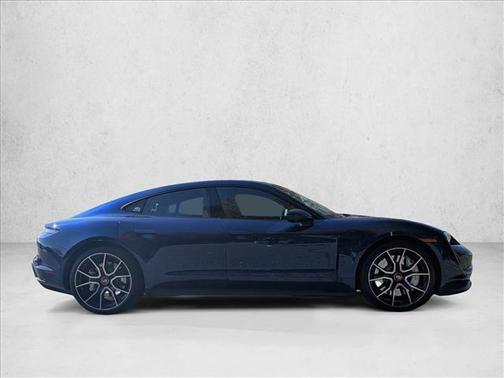 2022 Porsche Taycan RWD