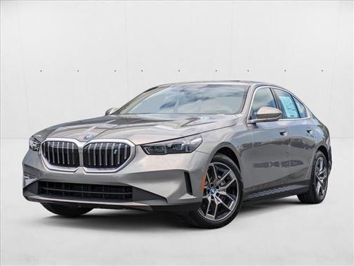 2025 BMW i5 xDrive40