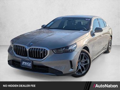 Oxide Grey Metallic 2025 BMW i5 xDrive40