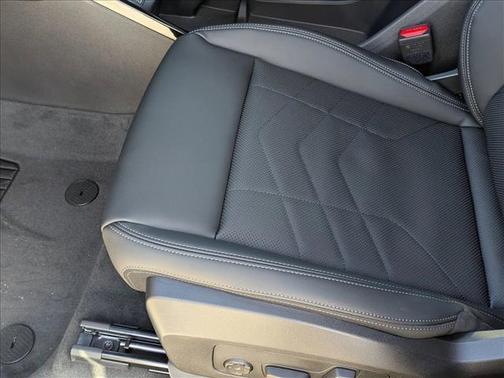 Space Silver Metallic 2026 BMW X1 xDrive28i