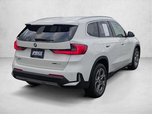 White 2023 BMW X1 xDrive28i