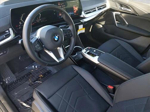 2025 BMW X2 xDrive28i