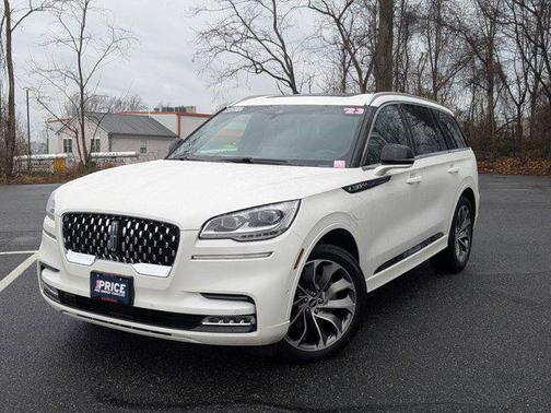 Pristine White Metallic Tri-Coat 2023 Lincoln Aviator Grand Touring AWD