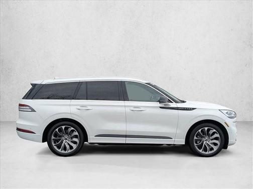 Pristine White Metallic Tri-Coat 2023 Lincoln Aviator Grand Touring AWD