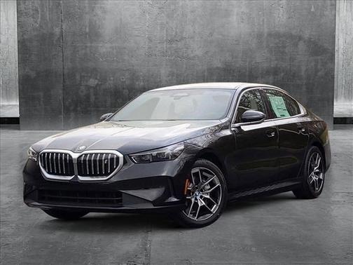 2025 BMW i5 xDrive40