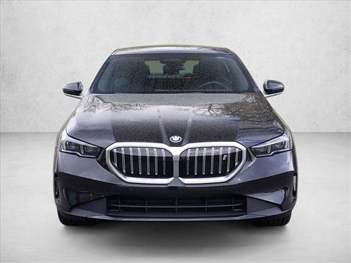 2025 BMW i5 xDrive40