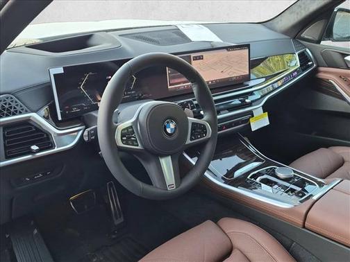 Mineral White Metallic 2026 BMW X5 xDrive40i