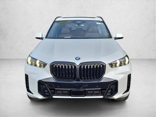 Mineral White Metallic 2026 BMW X5 xDrive40i