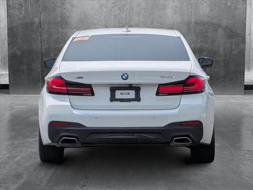 2022 BMW 540 i xDrive