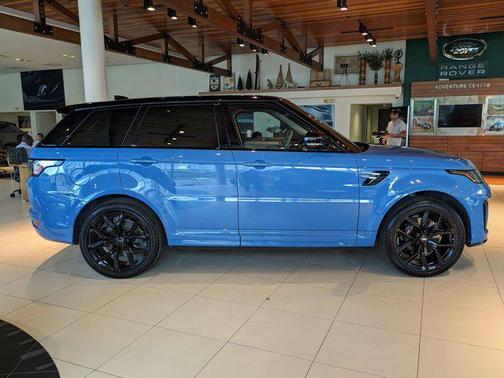 2022 Land Rover Range Rover Sport SVR