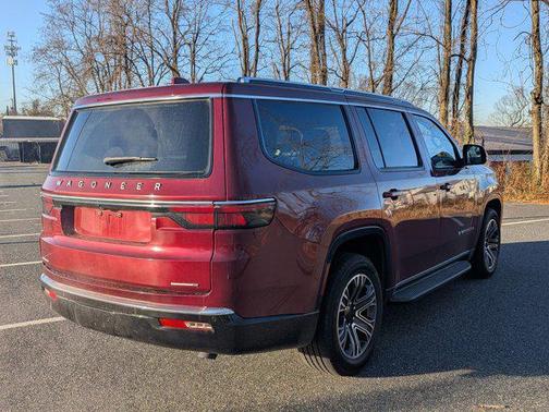 2022 Jeep Wagoneer Series III 4x4