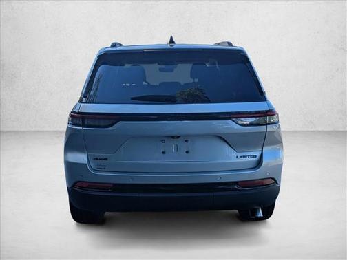 Silver Zynith 2024 Jeep Grand Cherokee Limited