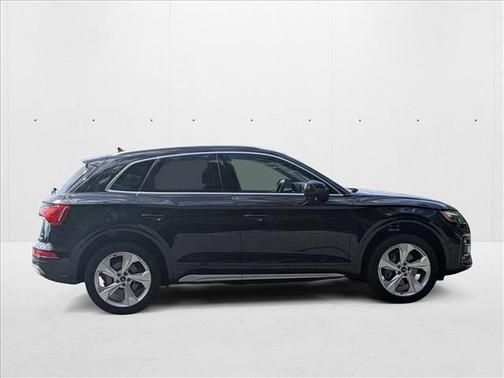 2021 Audi Q5 45 Prestige