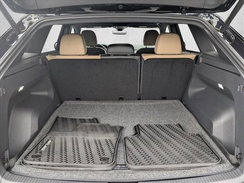 2024 Volkswagen Atlas Cross Sport 2.0T SE w/Technology 4MOTION