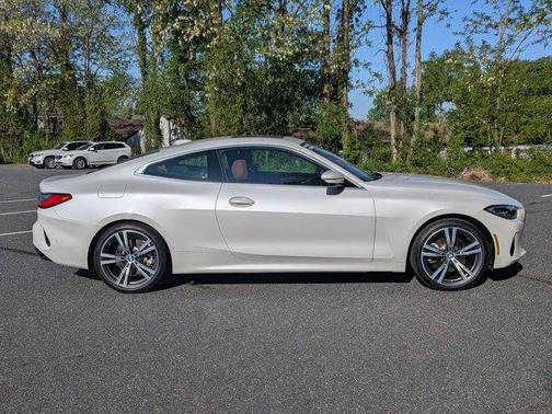 Mineral White Metallic 2024 BMW 430 i xDrive