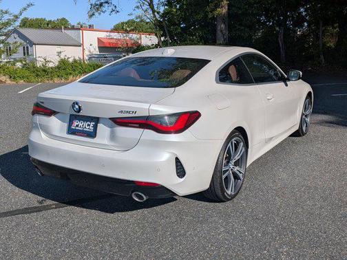 Mineral White Metallic 2024 BMW 430 i xDrive