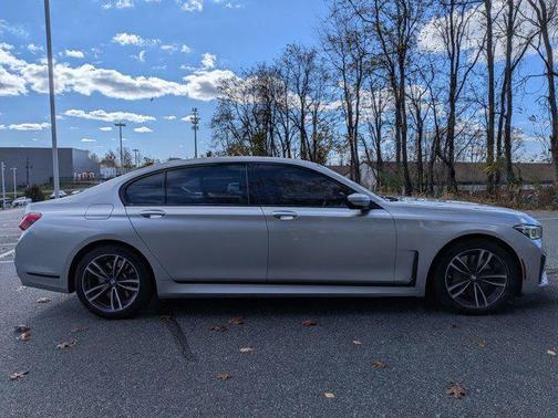2020 BMW 750 i xDrive